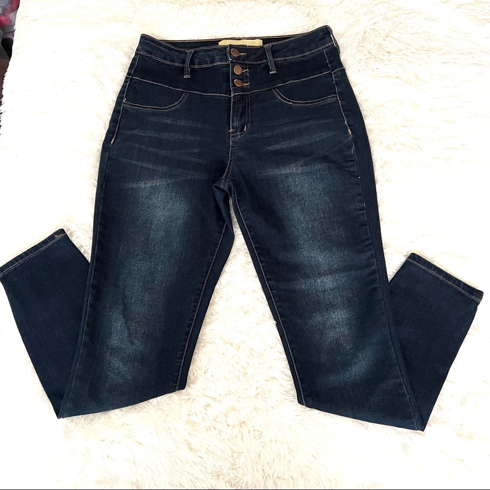 ROEBUCK &CO WOMEN’S HIGH-WAIST JEAN